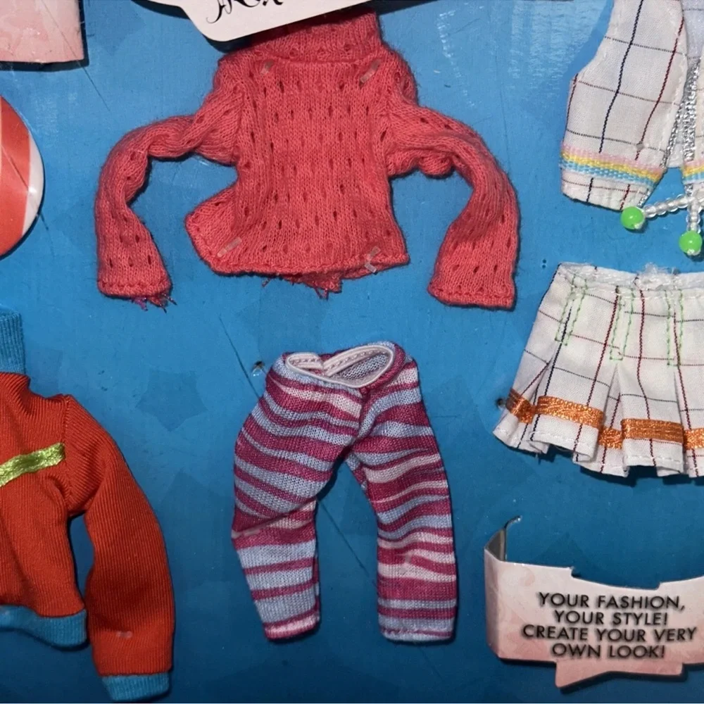 Juku Couture Clothing for Girls Dolls  Cheerleading‎ Toys Fun Fashion